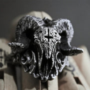 Gothic Skull Ring