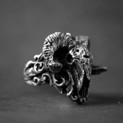 Gothic Skull Ring